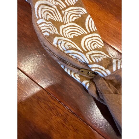 Little Sleepies Rust Rainbows Bamboo Zippy Romper EUC Size 0-3 months - Picture 3 of 5